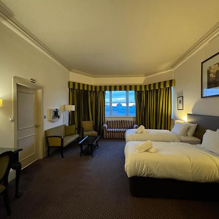 H & G Hotel Opposite Windsor Castle 외부 사진
