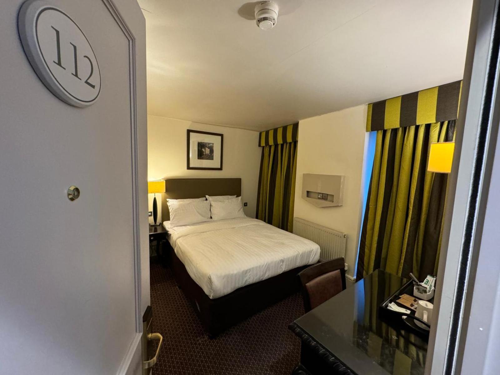 H & G Hotel Opposite Windsor Castle 외부 사진