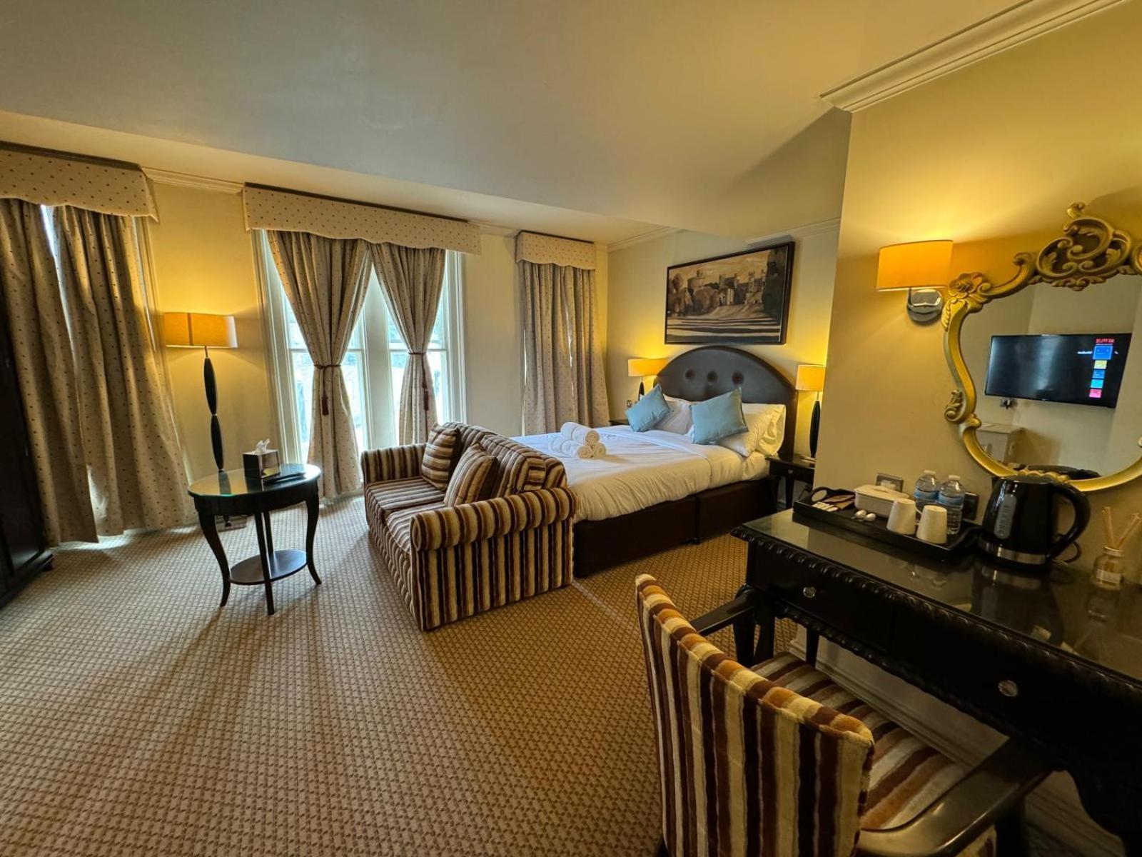 H & G Hotel Opposite Windsor Castle 외부 사진