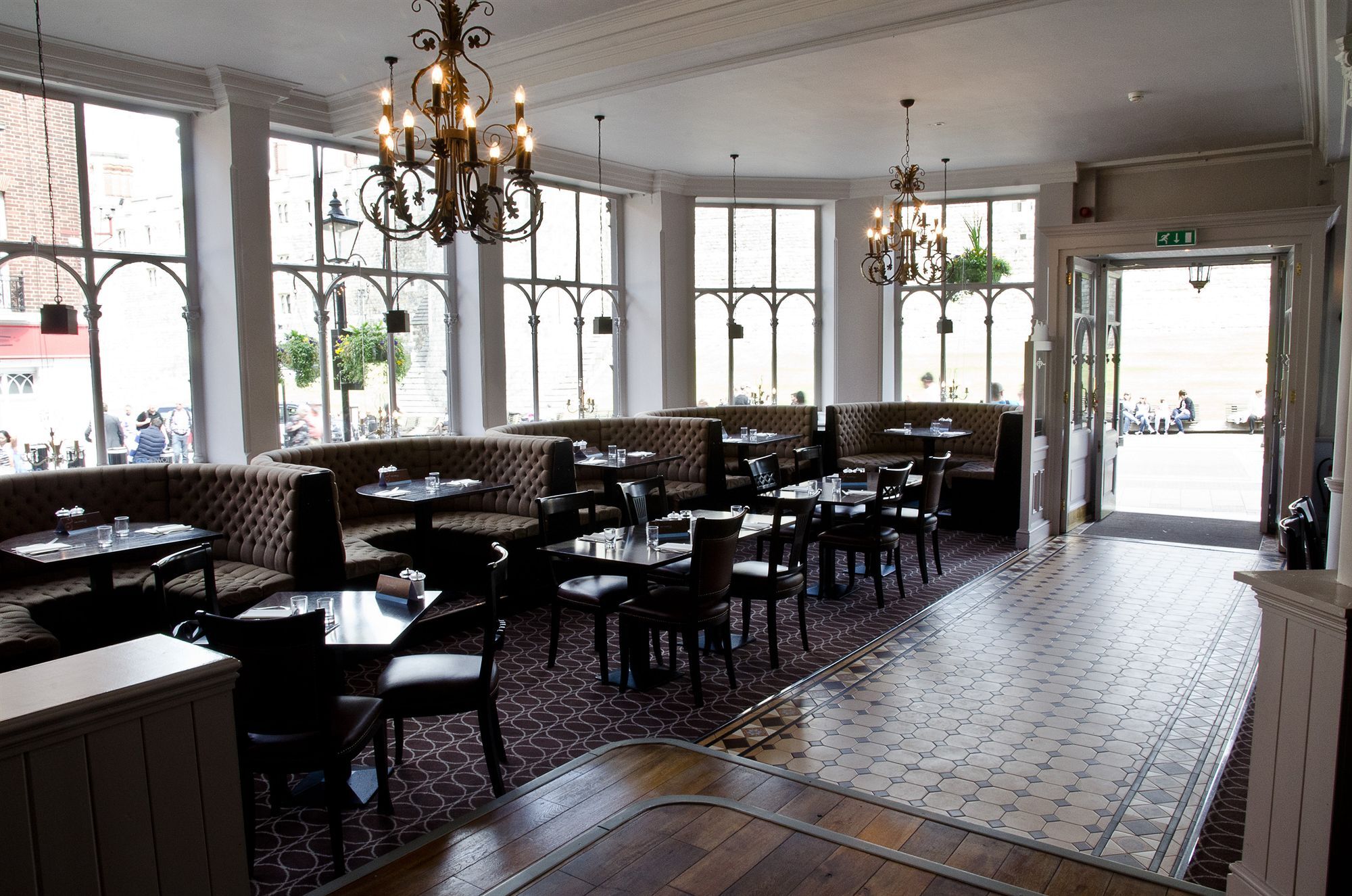 H & G Hotel Opposite Windsor Castle 외부 사진